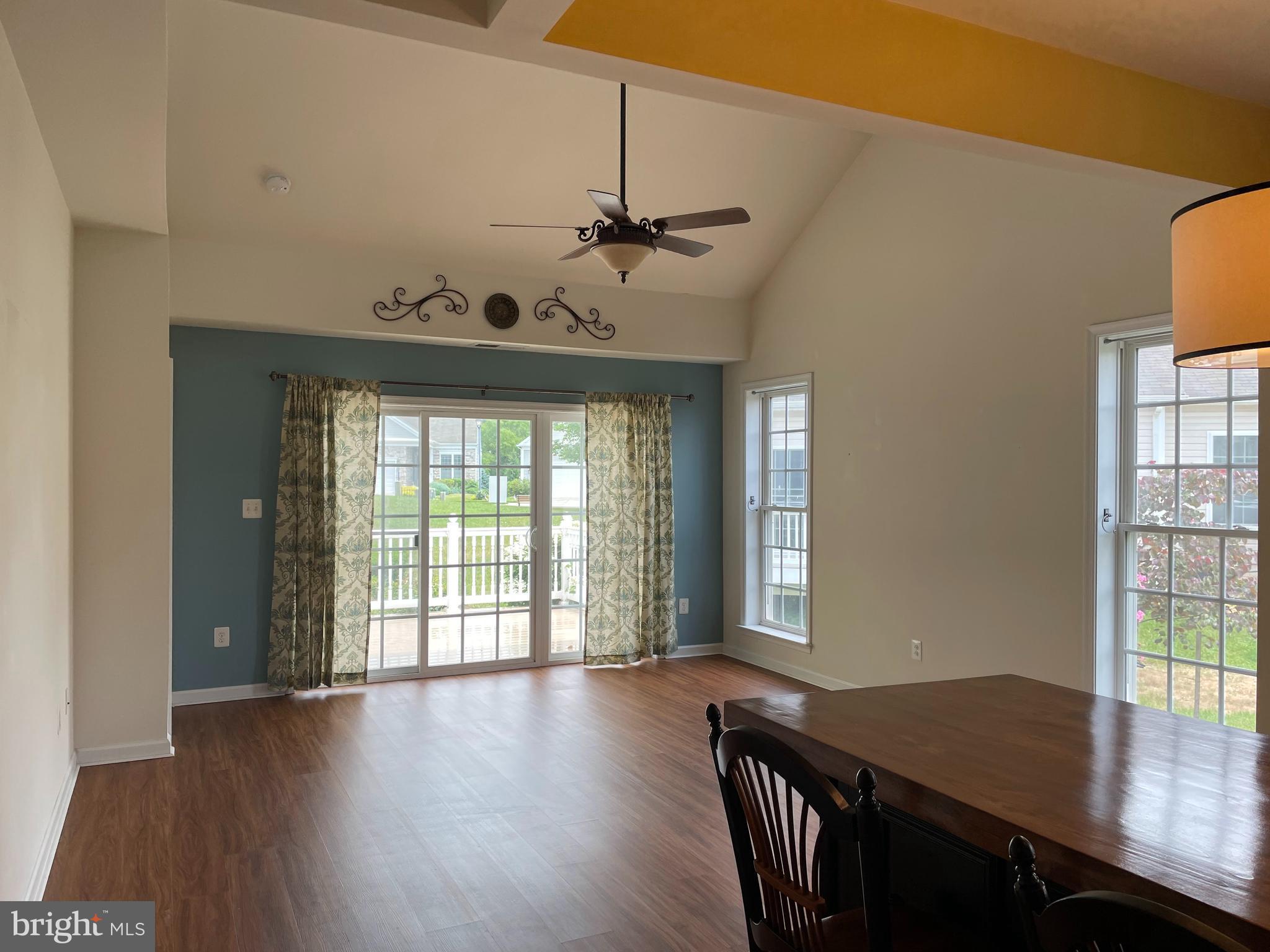 CARROLL VISTA - Residential