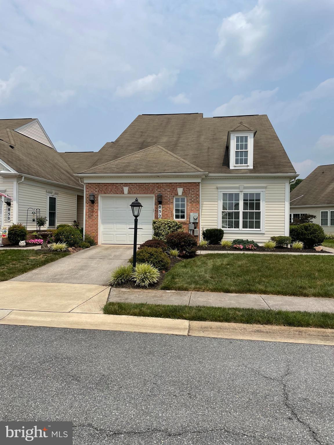 CARROLL VISTA - Residential