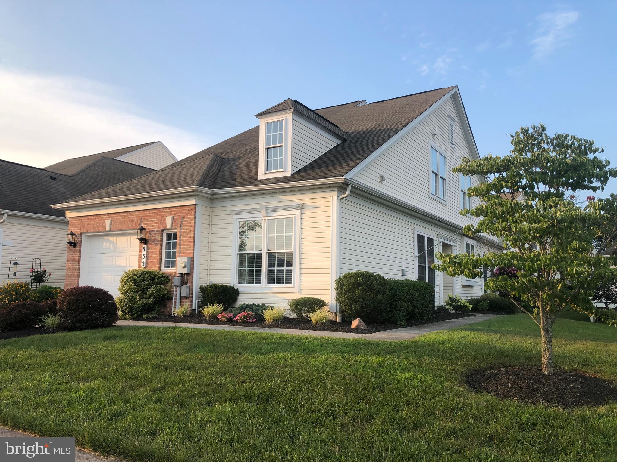 CARROLL VISTA - Residential