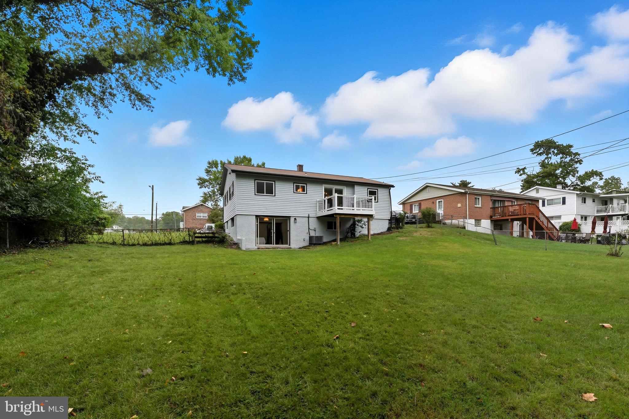 DEERFIELD - Residential