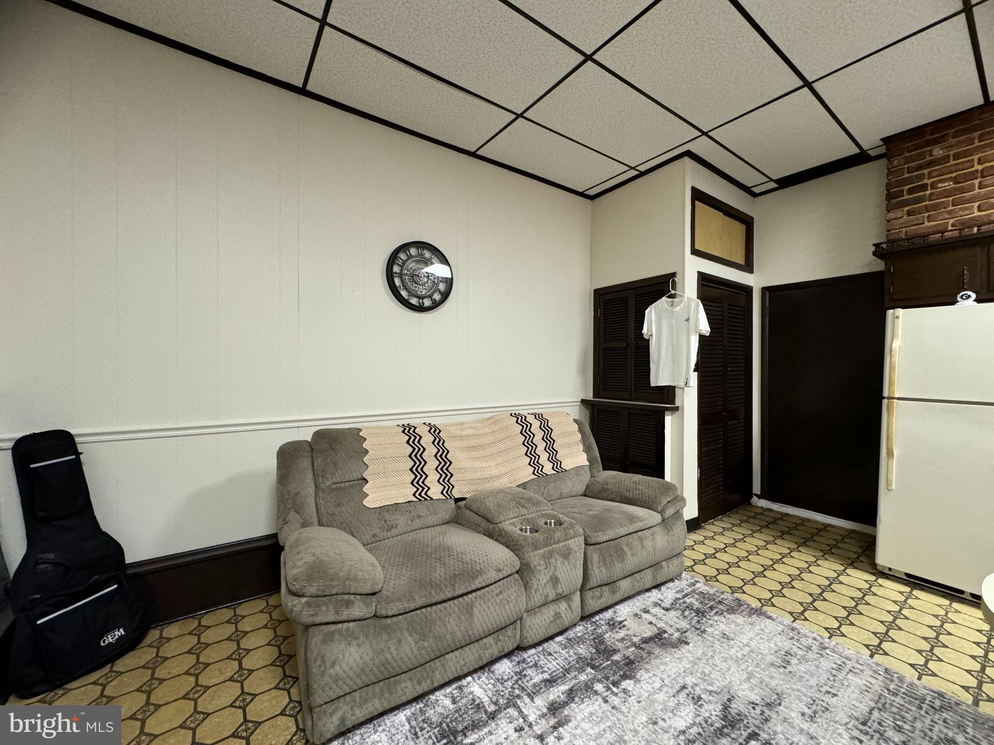 BRIDESBURG - Residential Income