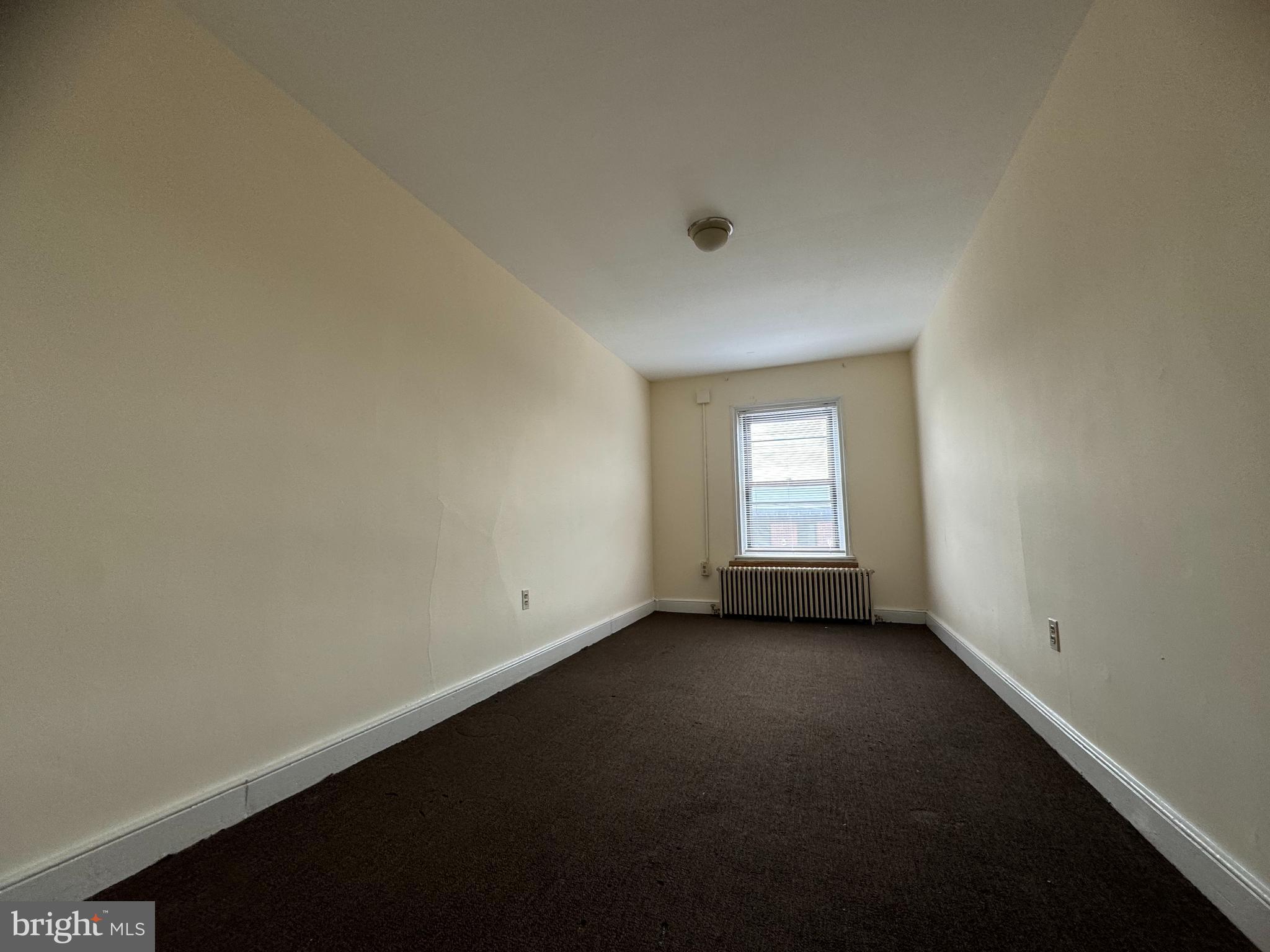 BRIDESBURG - Residential Income