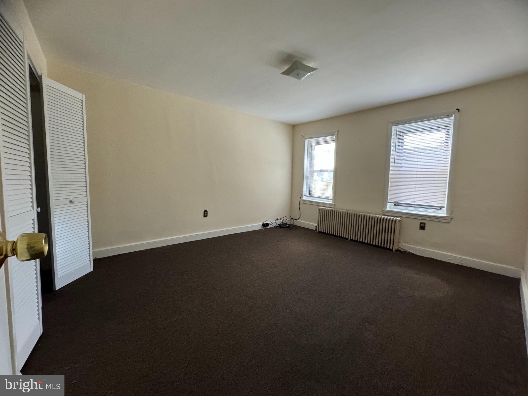 BRIDESBURG - Residential Income