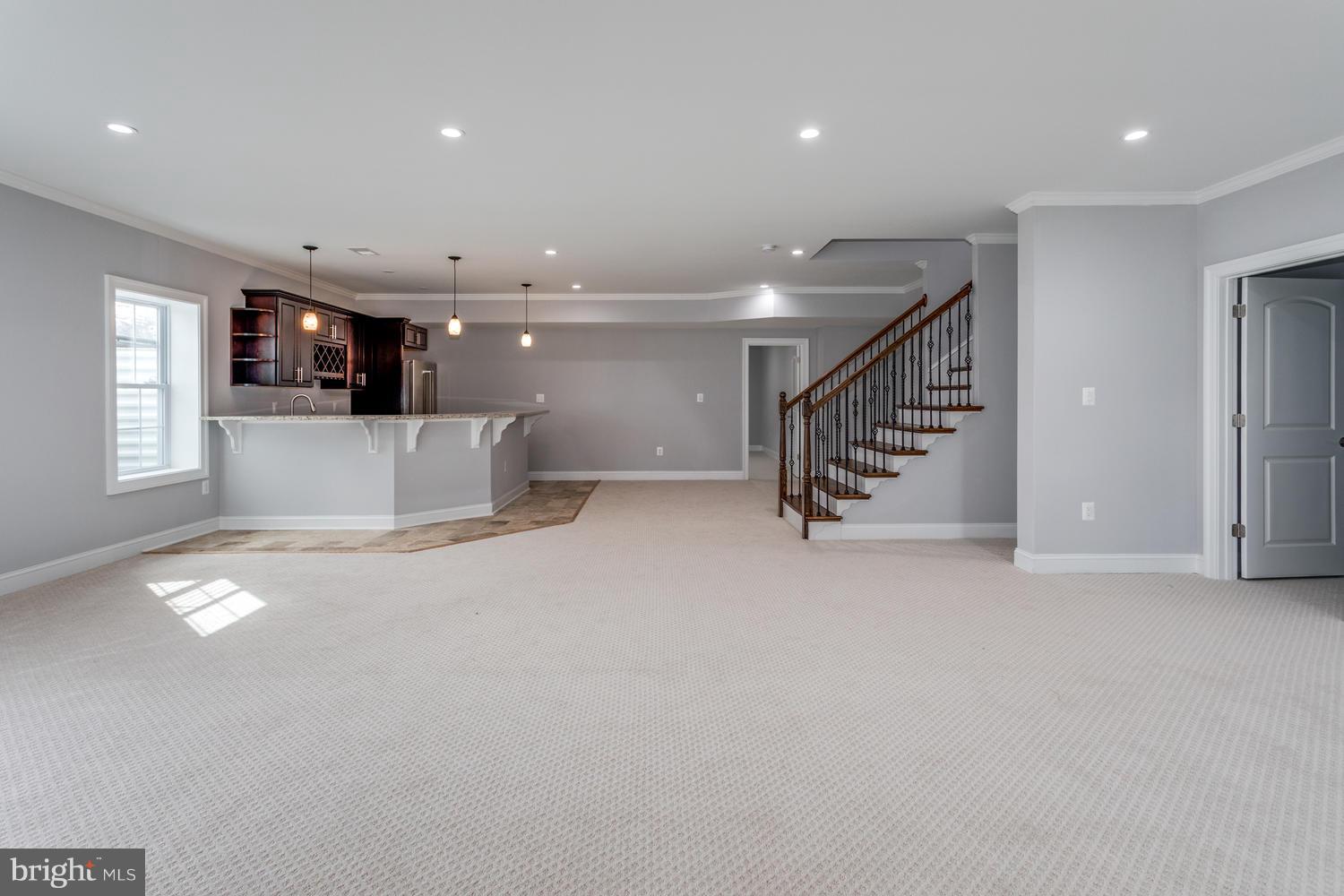 PIMMIT HILLS - Residential