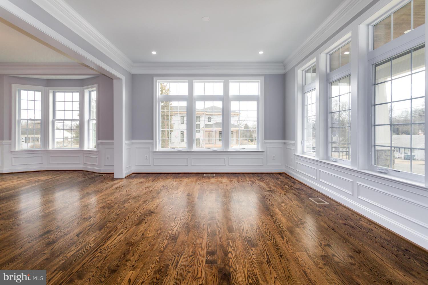 PIMMIT HILLS - Residential