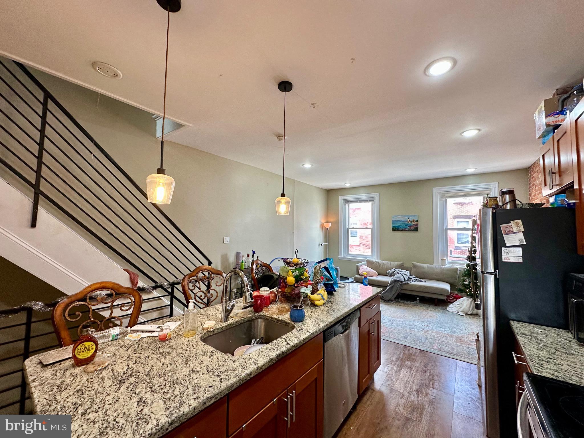 TEMPLE UNIVERSITY - Residential Lease