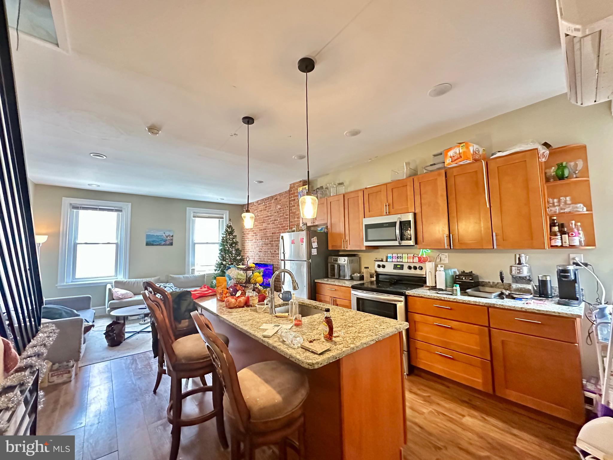 TEMPLE UNIVERSITY - Residential Lease