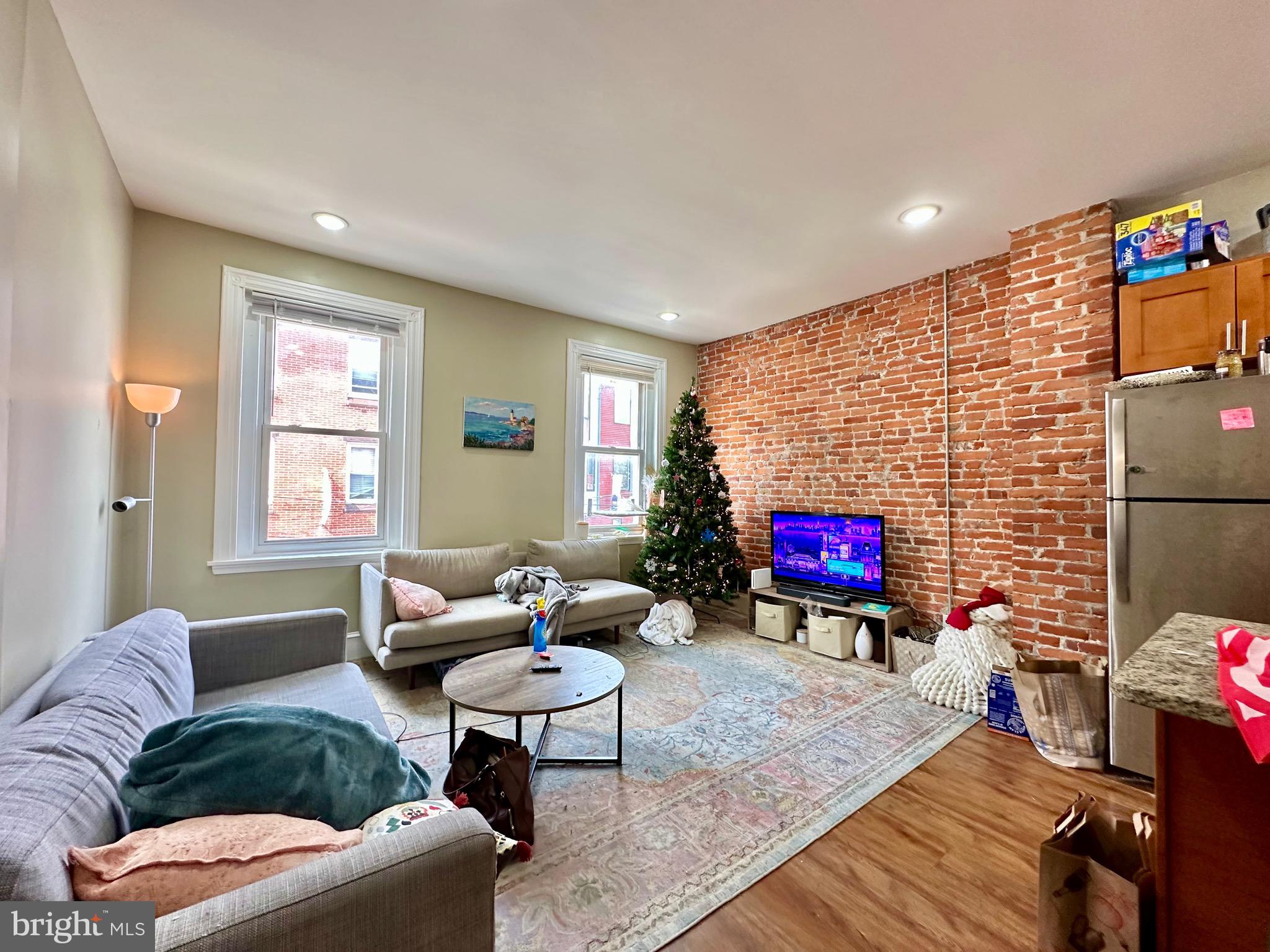 TEMPLE UNIVERSITY - Residential Lease