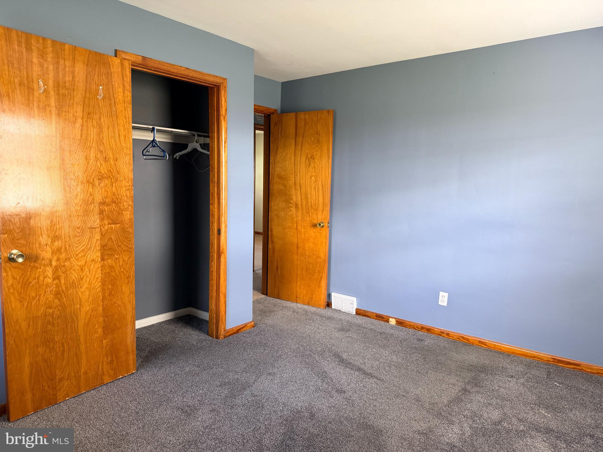 WILLIAMSPORT - Residential