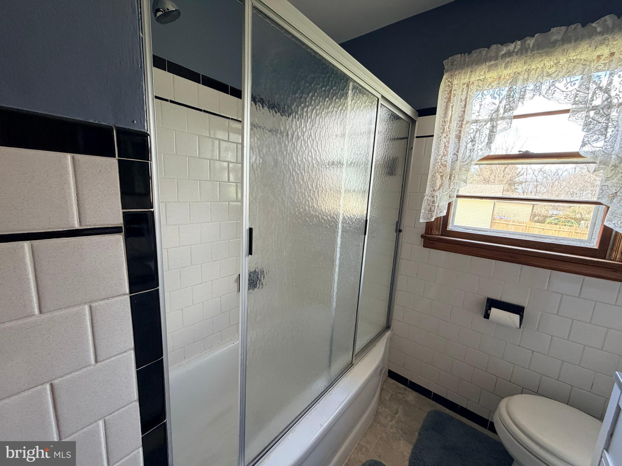 WILLIAMSPORT - Residential