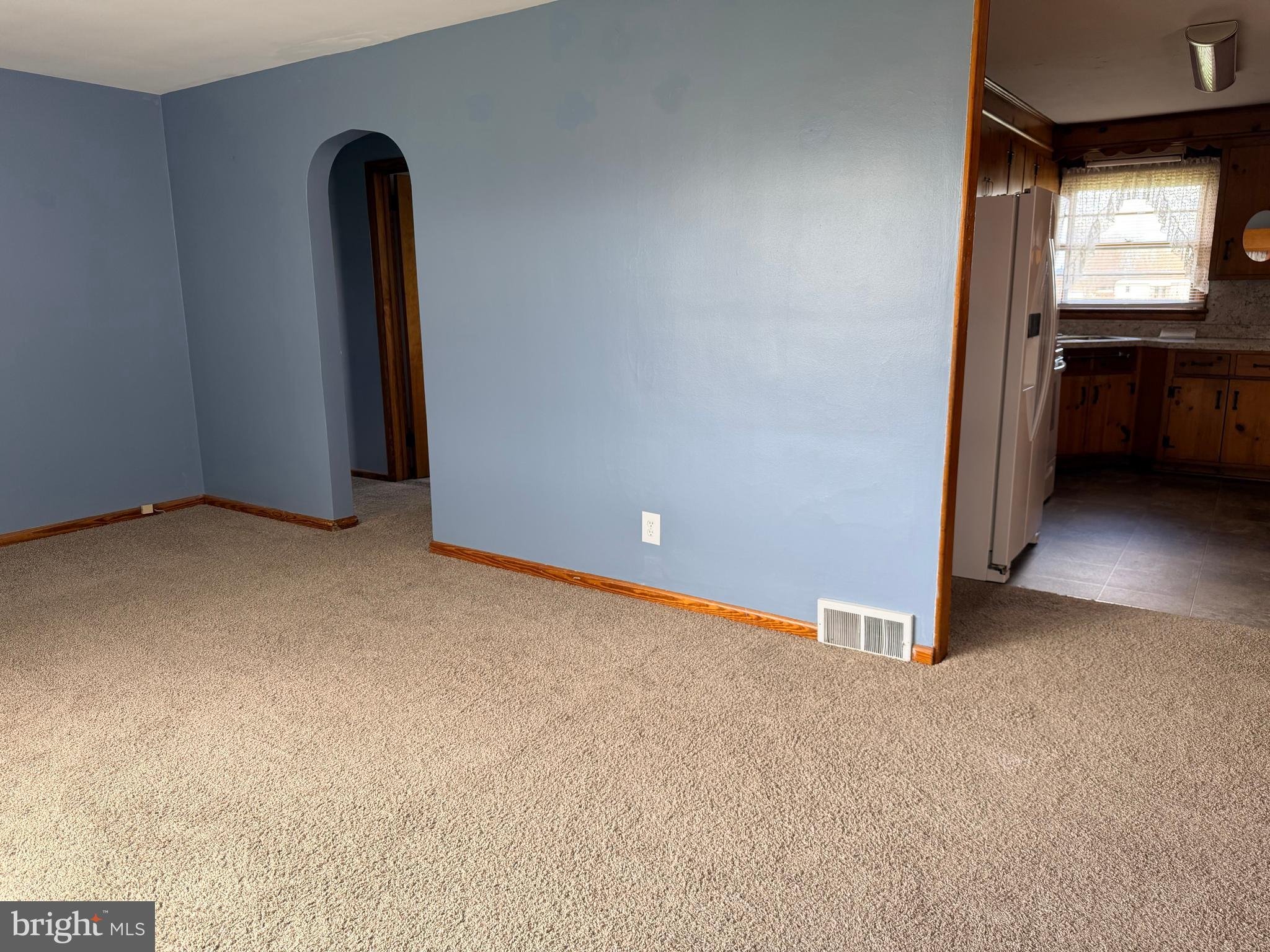 WILLIAMSPORT - Residential