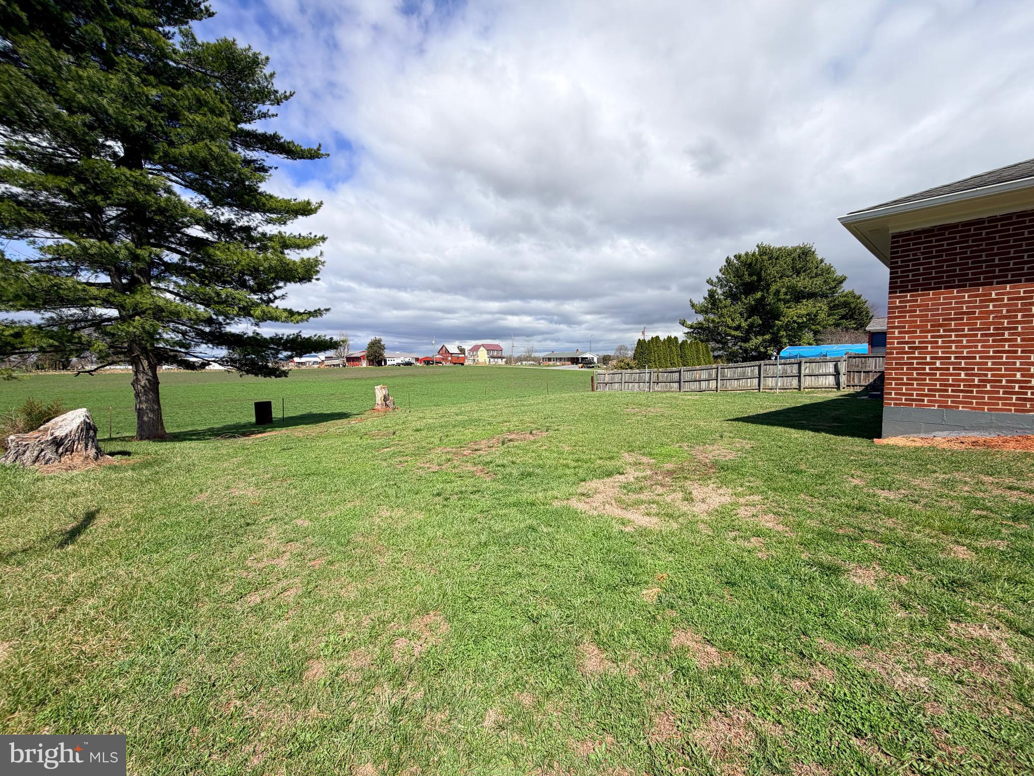 WILLIAMSPORT - Residential