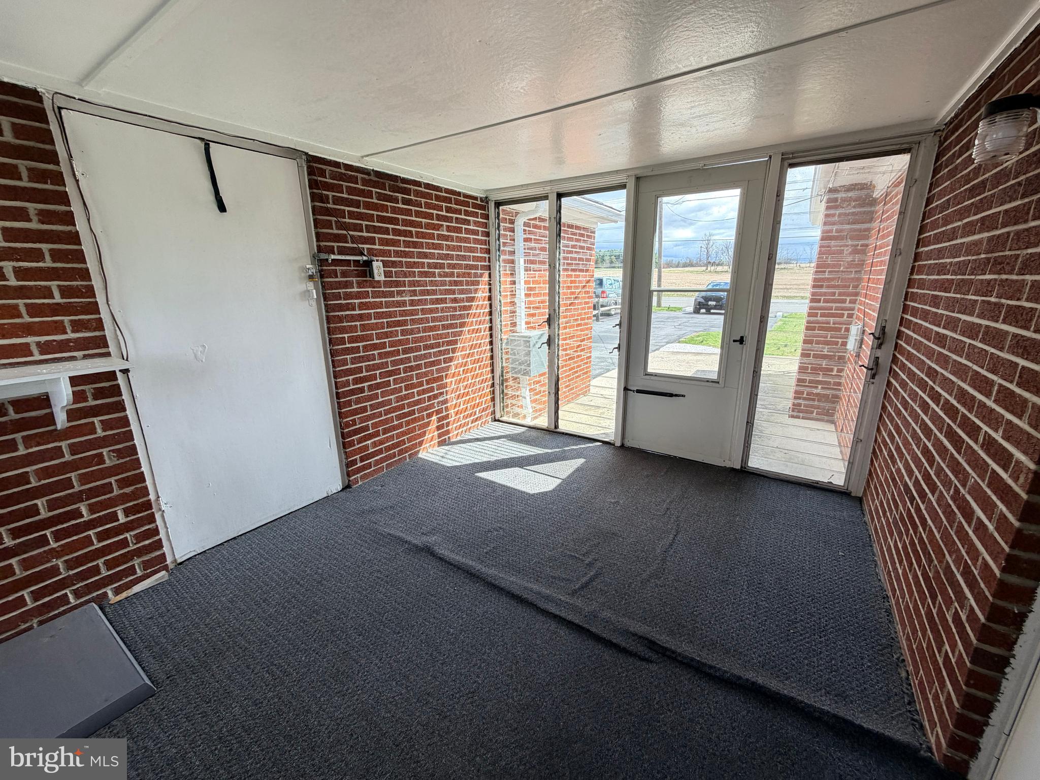 WILLIAMSPORT - Residential