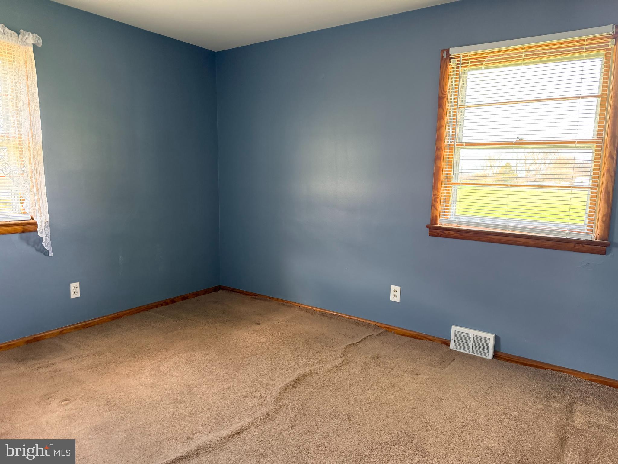 WILLIAMSPORT - Residential