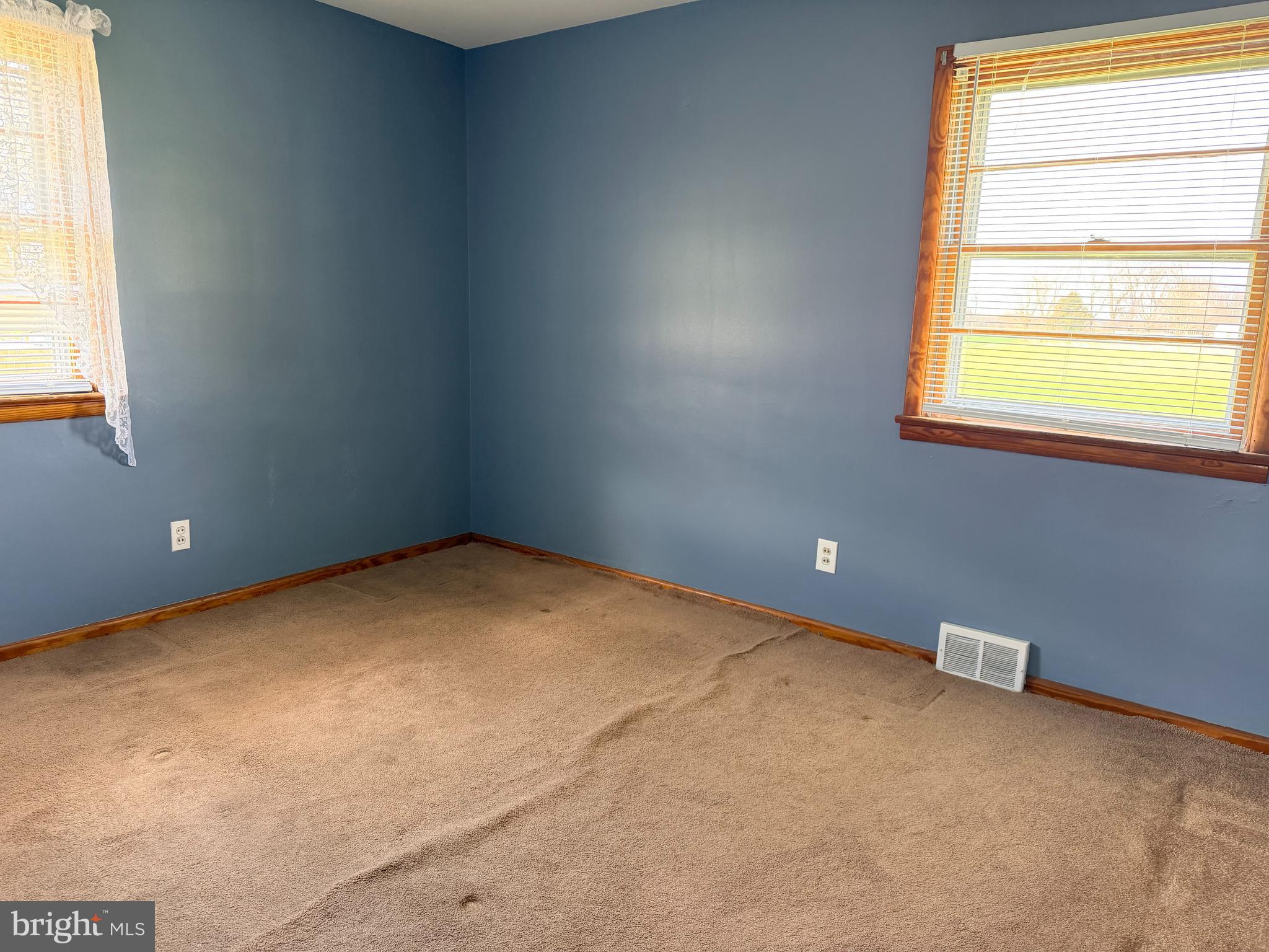 WILLIAMSPORT - Residential