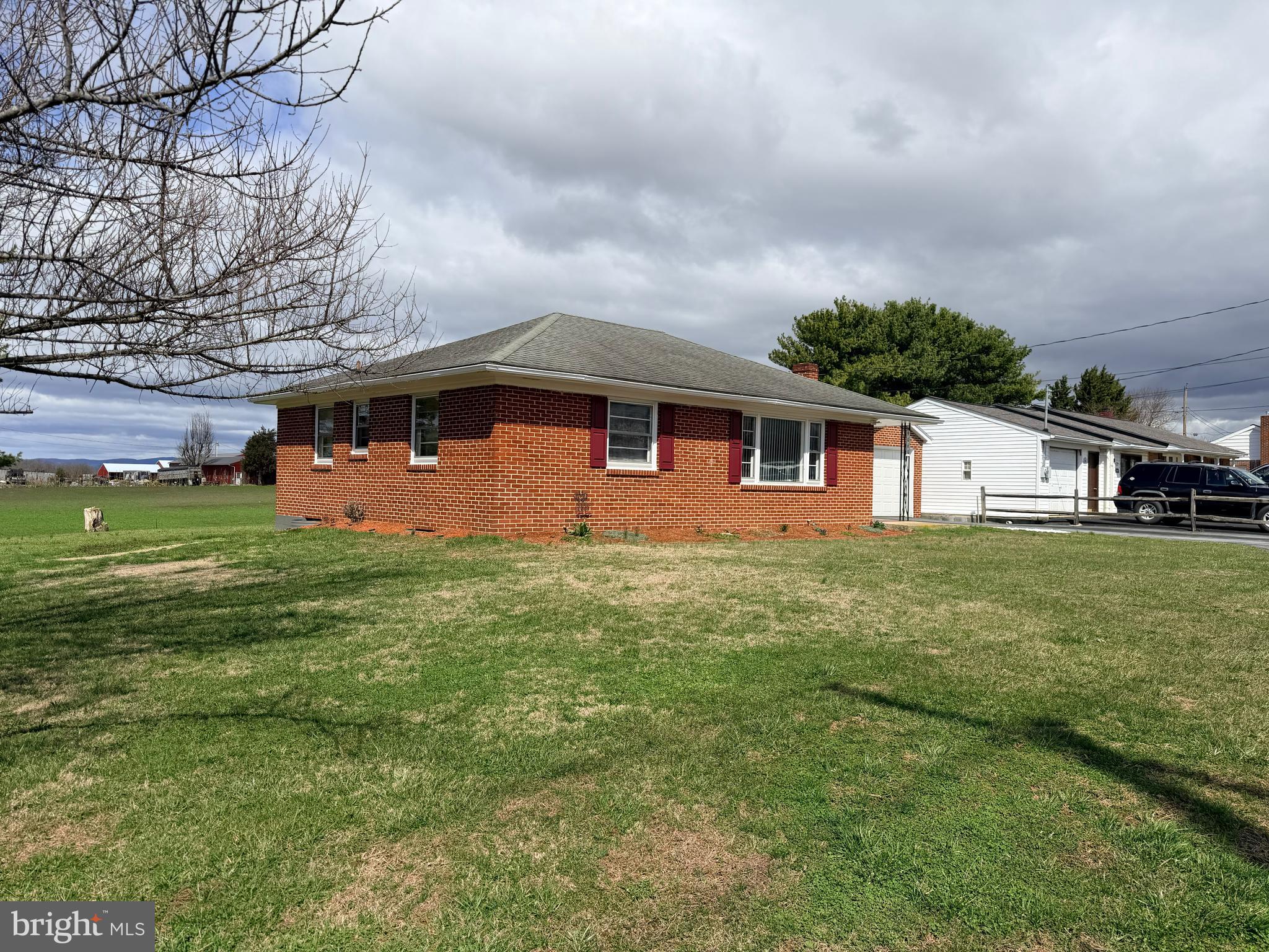 WILLIAMSPORT - Residential