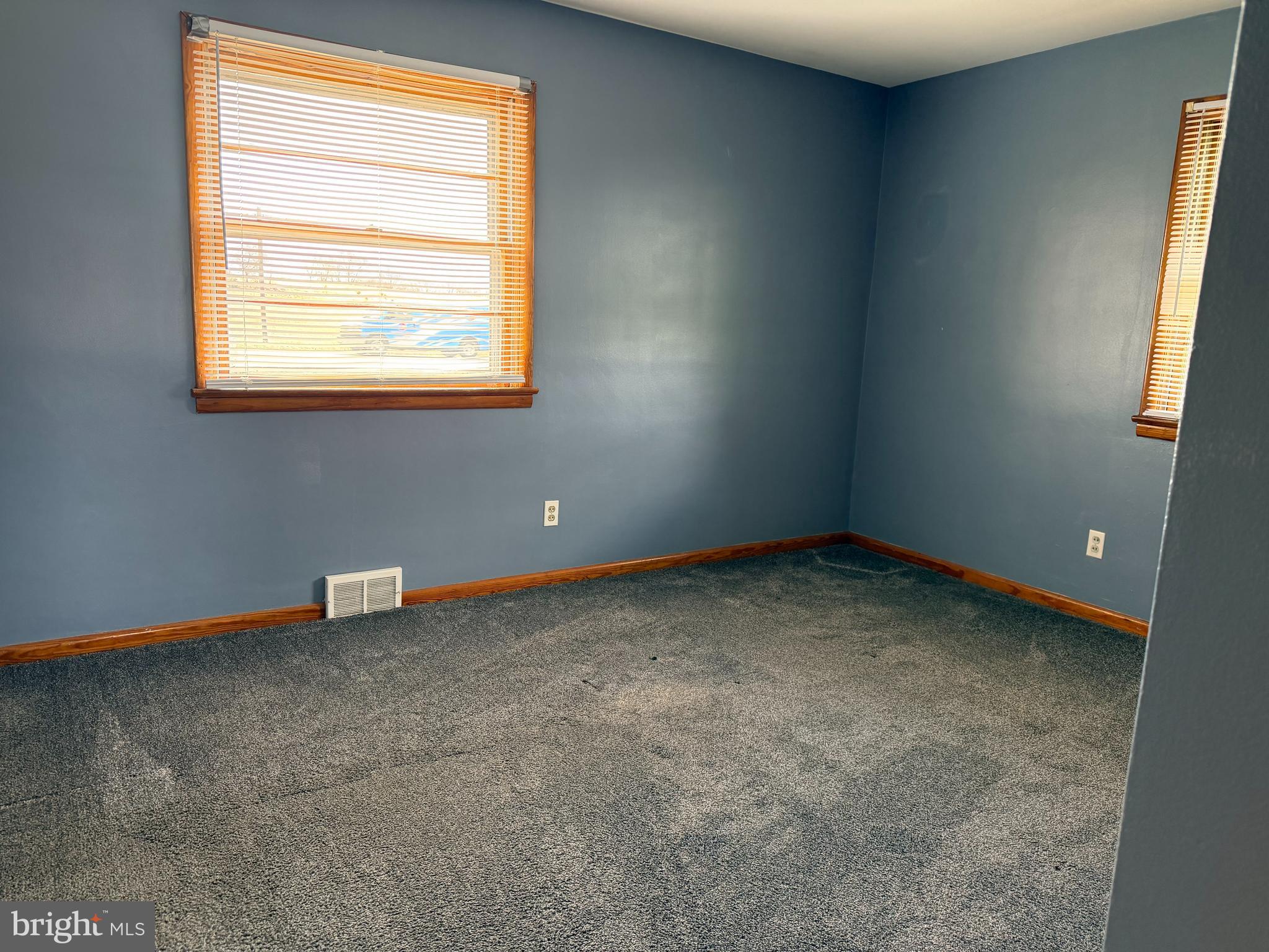 WILLIAMSPORT - Residential