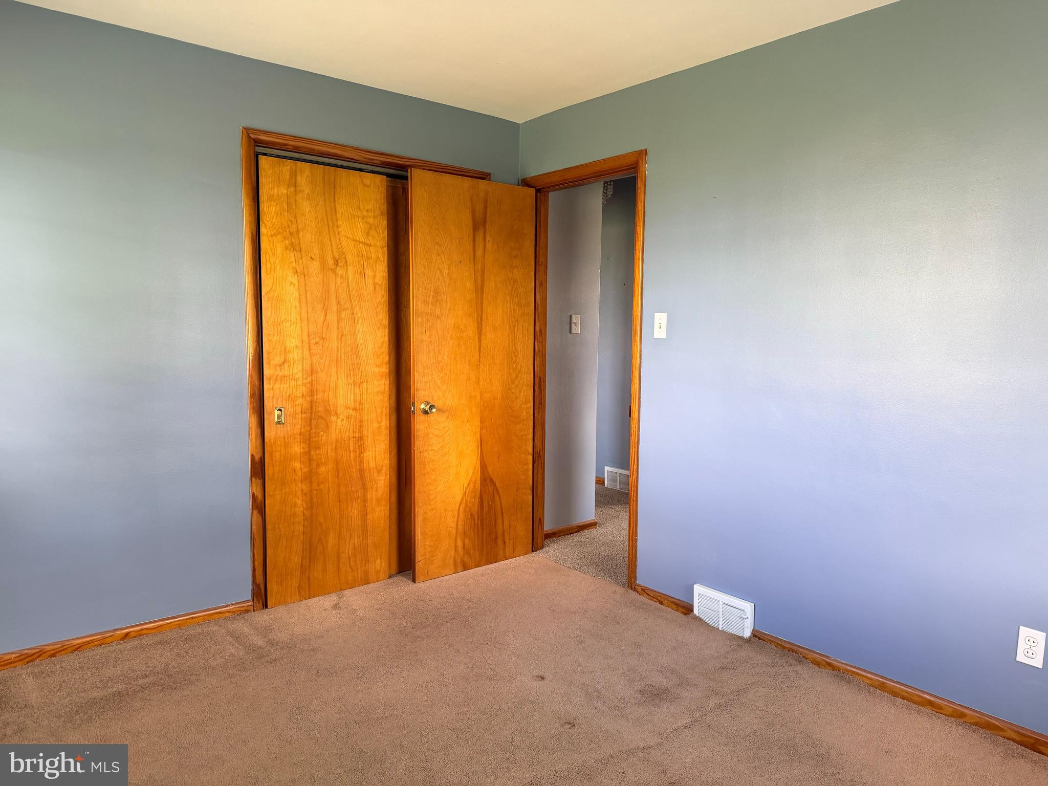 WILLIAMSPORT - Residential