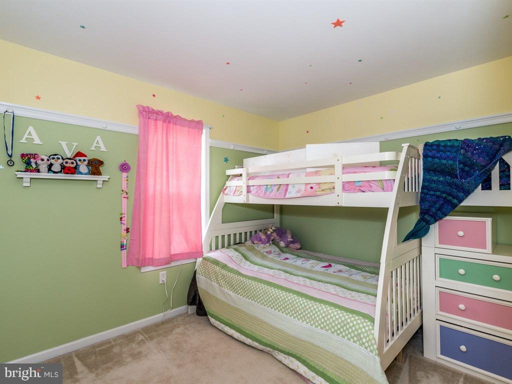 JACOBS CREEK - Residential