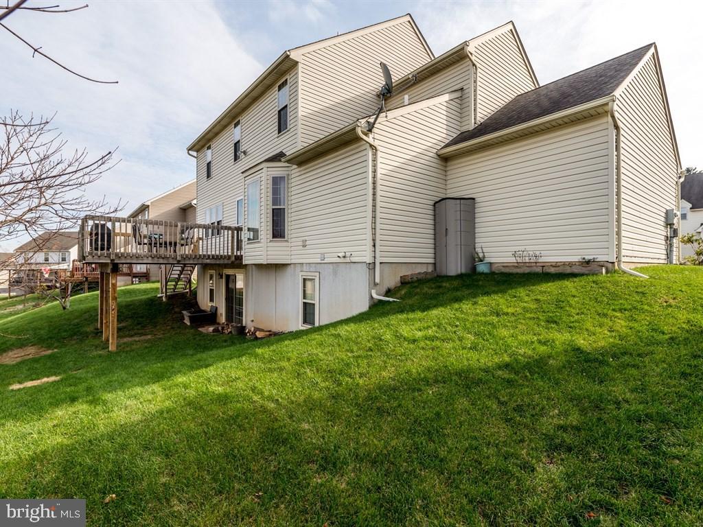 JACOBS CREEK - Residential