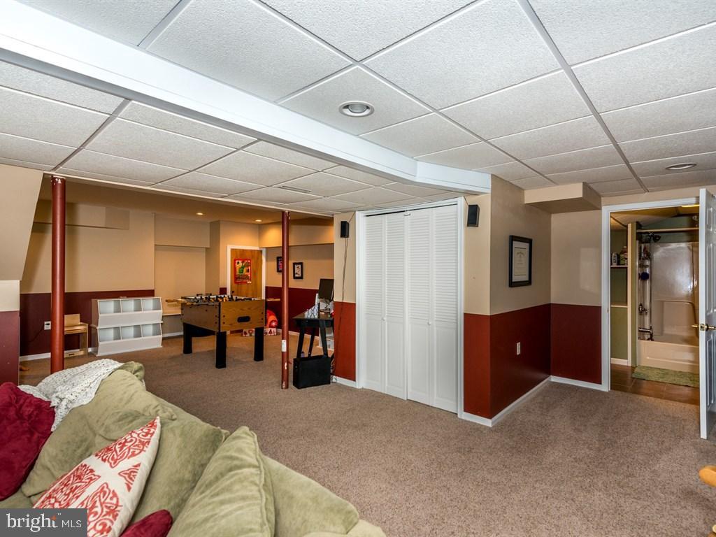 JACOBS CREEK - Residential