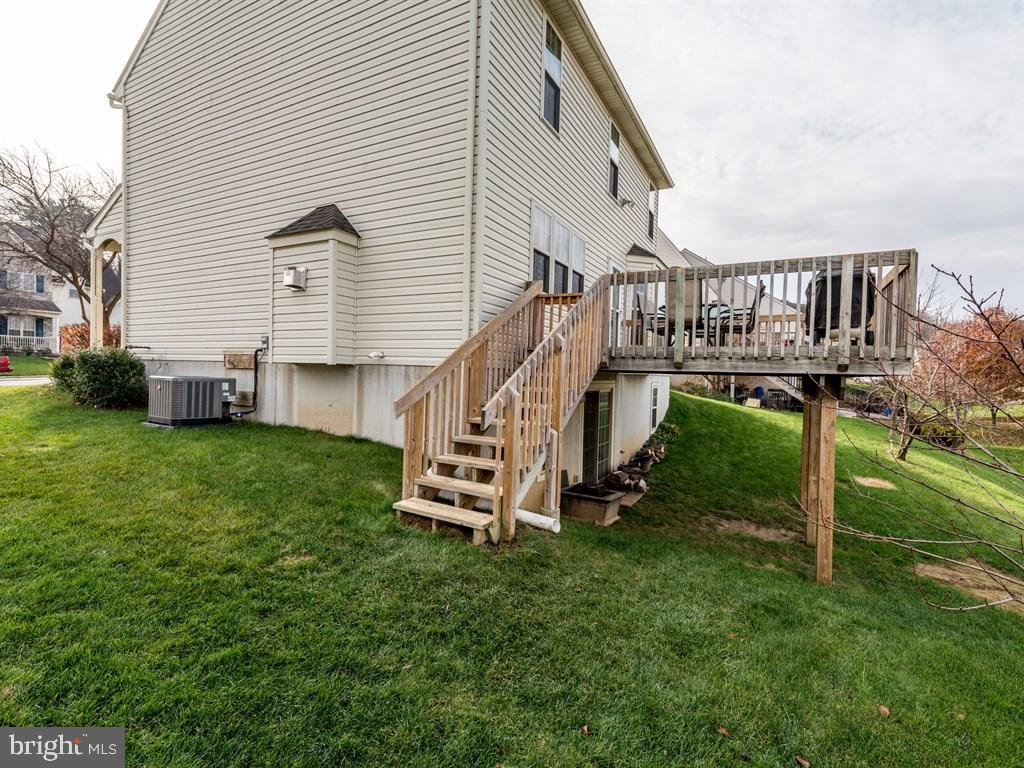 JACOBS CREEK - Residential