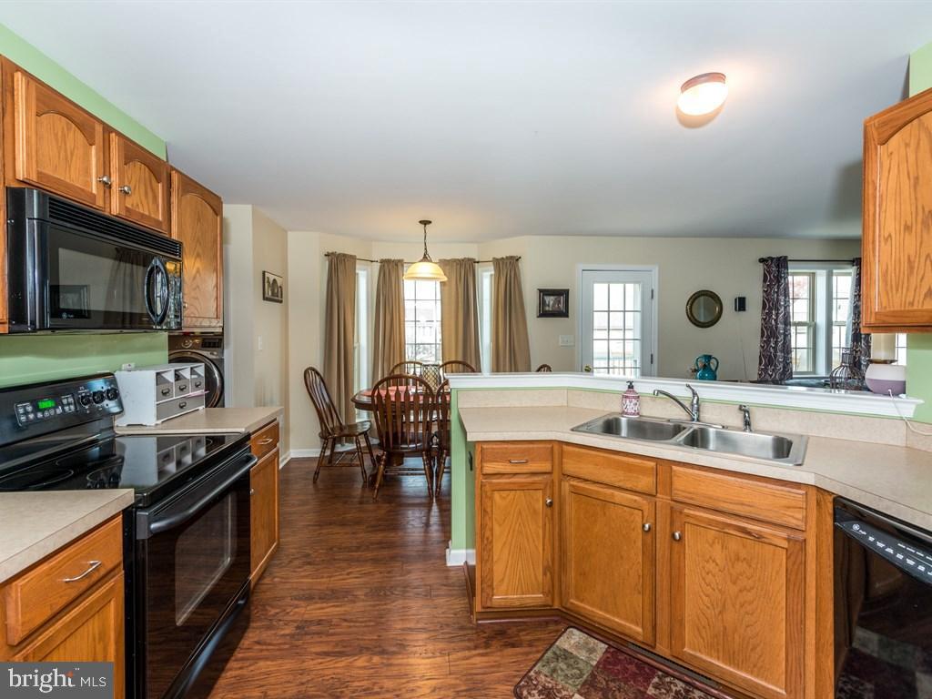 JACOBS CREEK - Residential