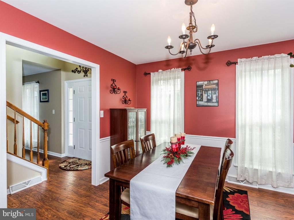 JACOBS CREEK - Residential