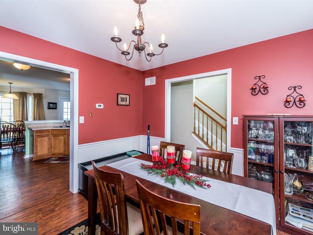 JACOBS CREEK - Residential