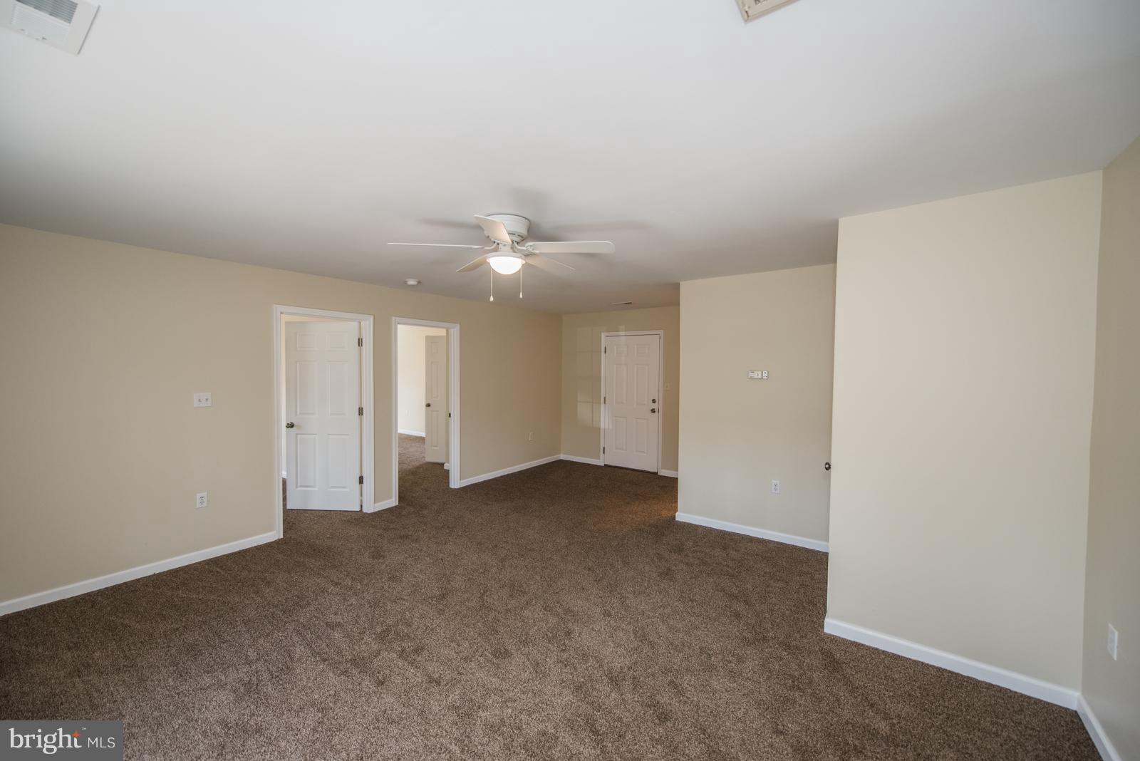 RIVER VIEW PARK - Residential