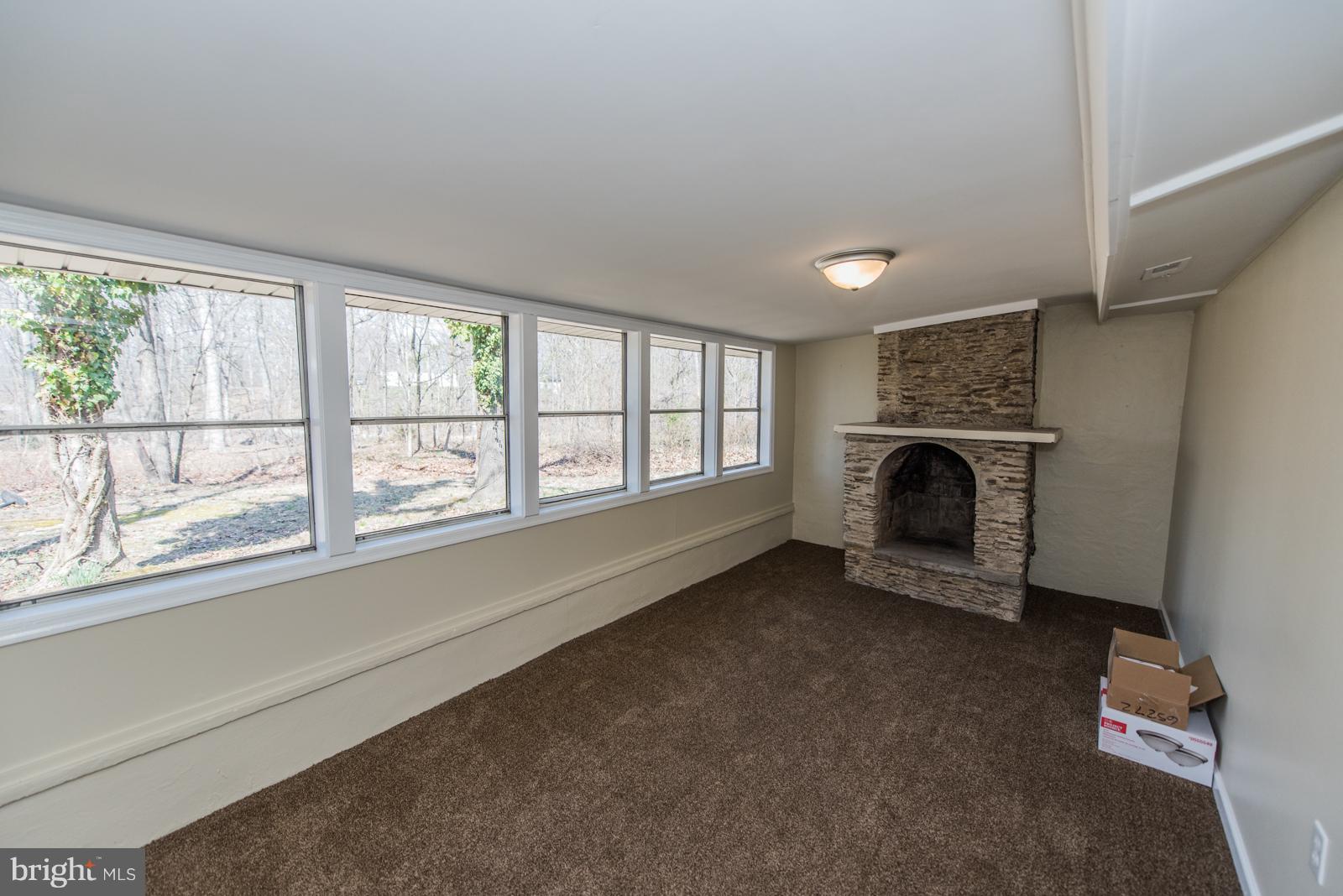 RIVER VIEW PARK - Residential