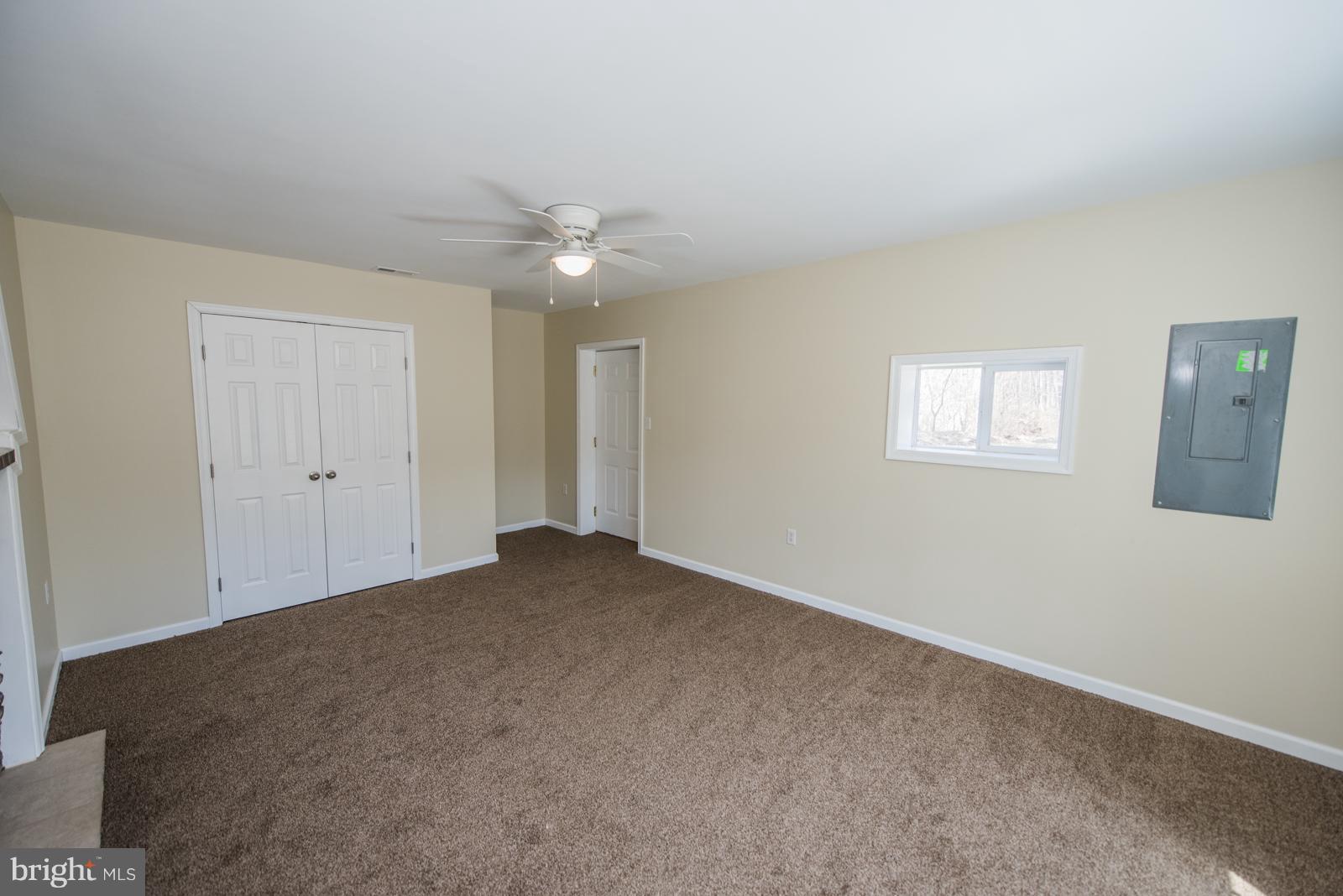 RIVER VIEW PARK - Residential