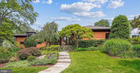 6623 RADNOR BETHESDA MD 20817