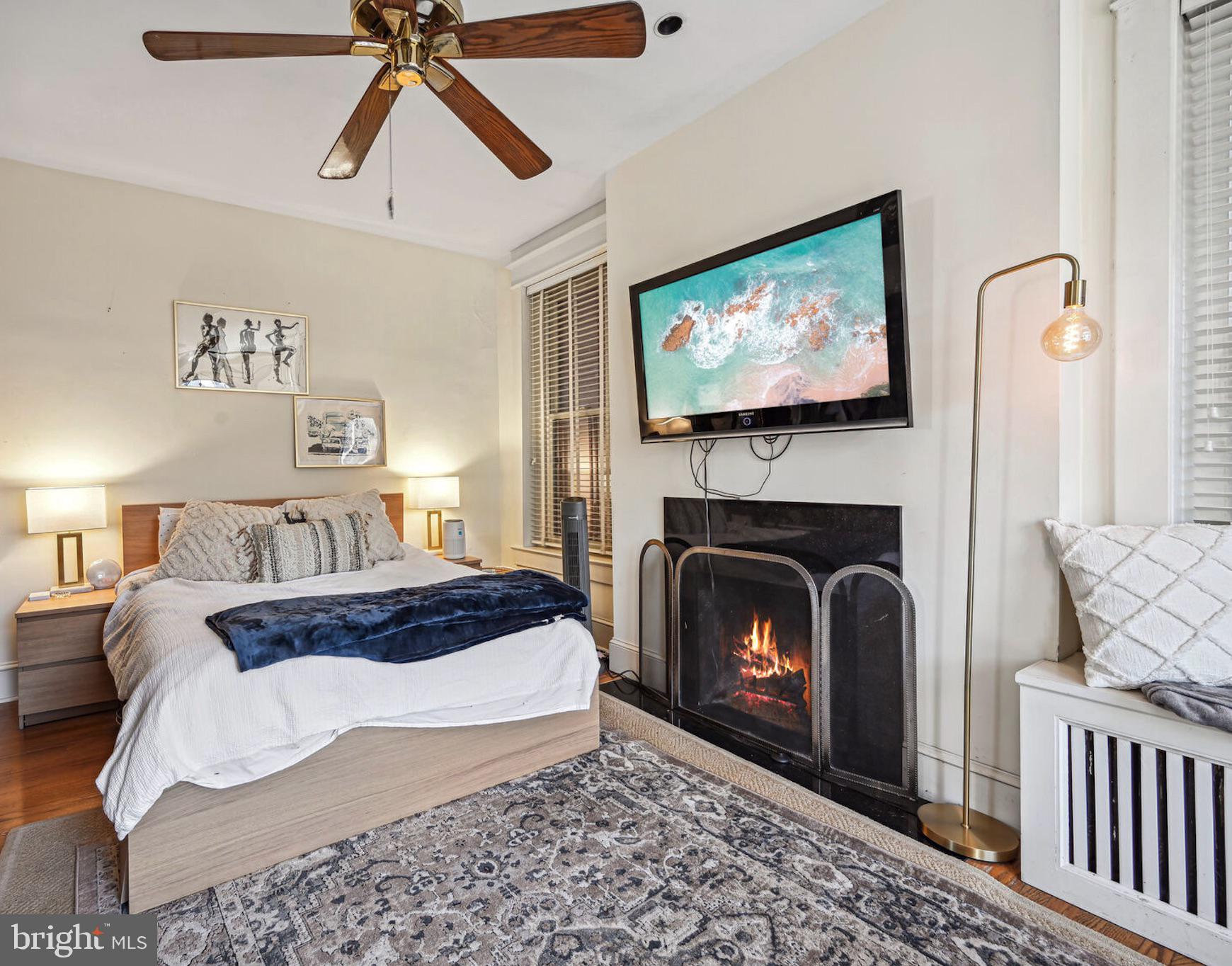 DUPONT CIRCLE - Residential Income