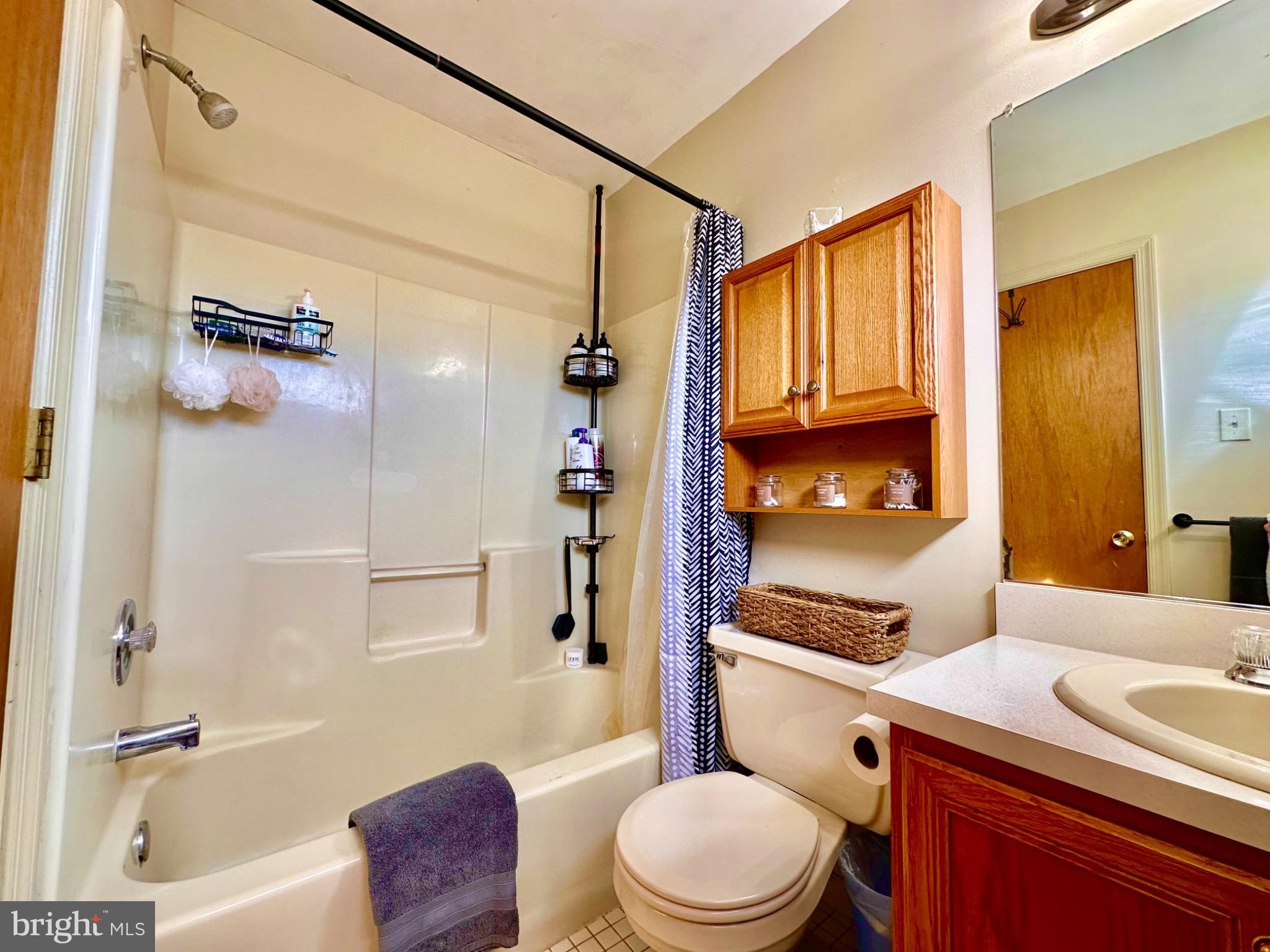 CHESTNUT CROSSING - Residential