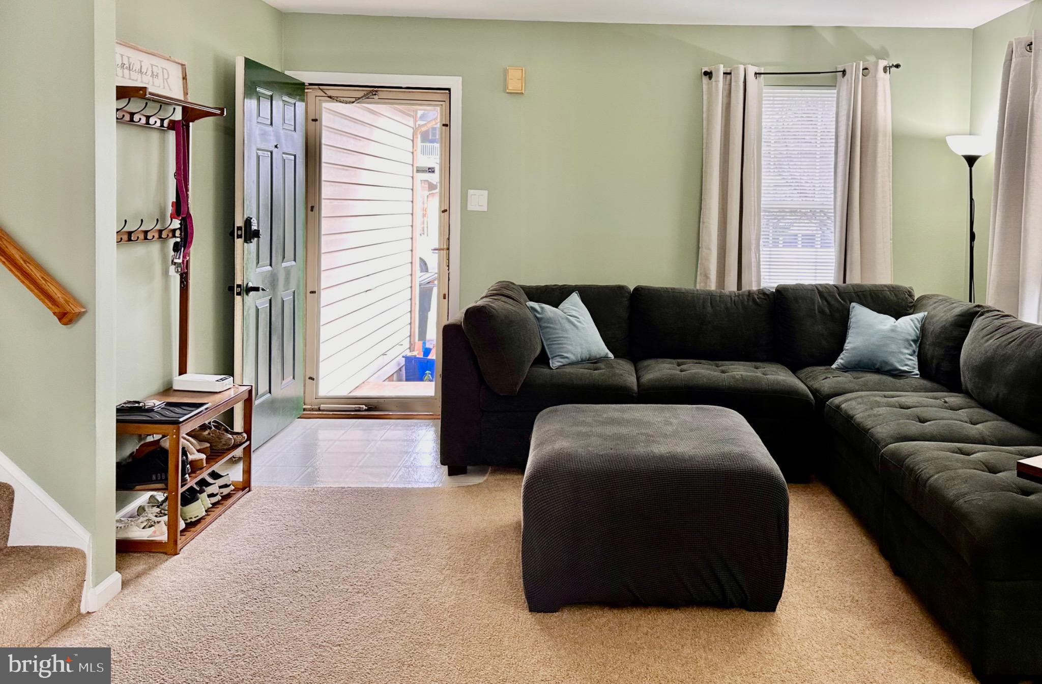 CHESTNUT CROSSING - Residential