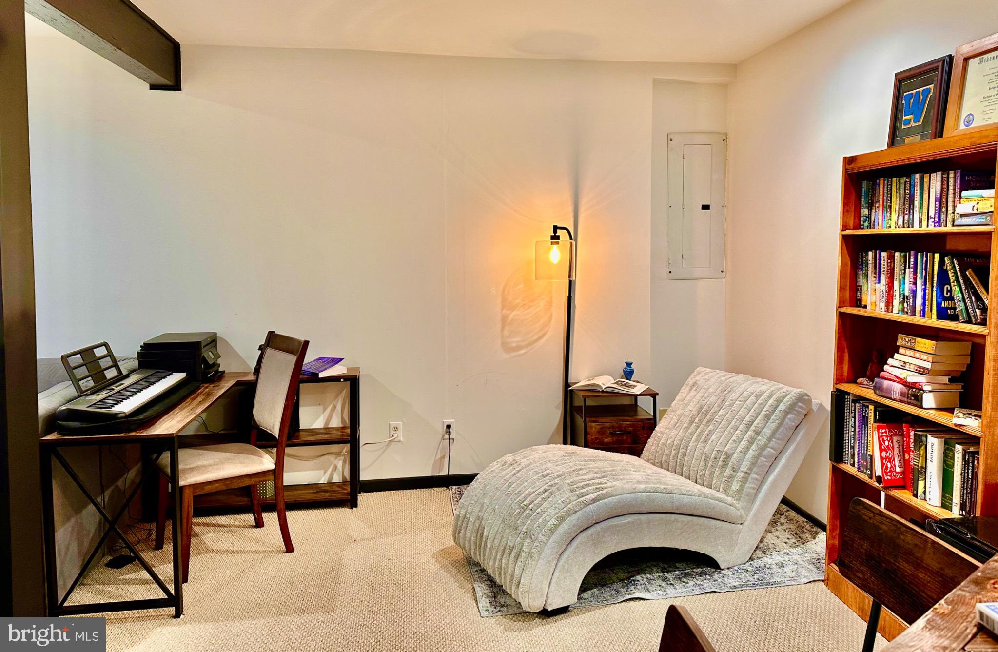 CHESTNUT CROSSING - Residential