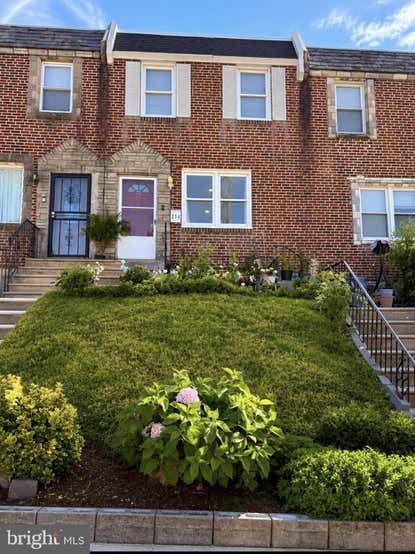 214 Devereaux Ave – Investment Home