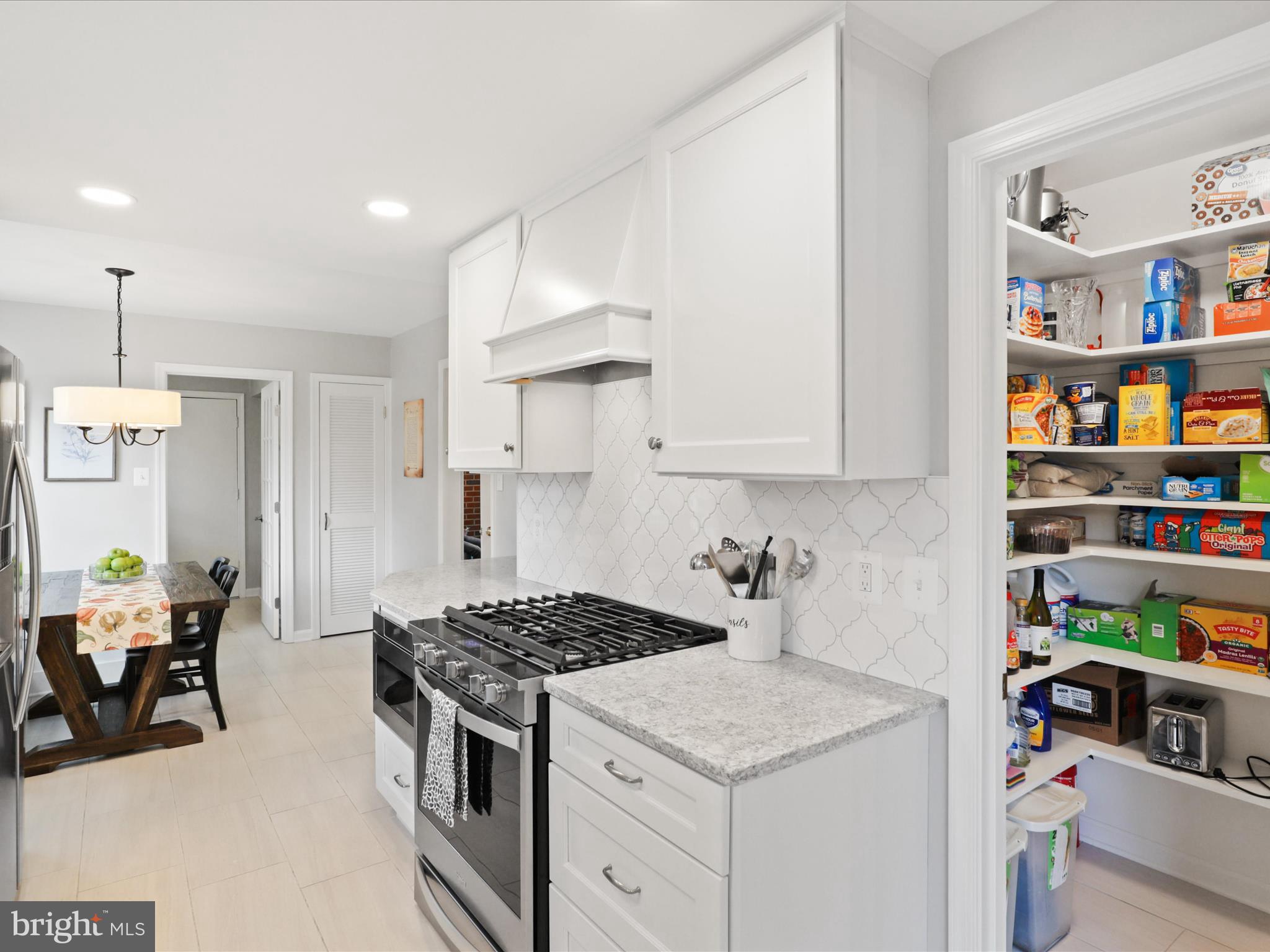 WEST SPRINGFIELD - Residential