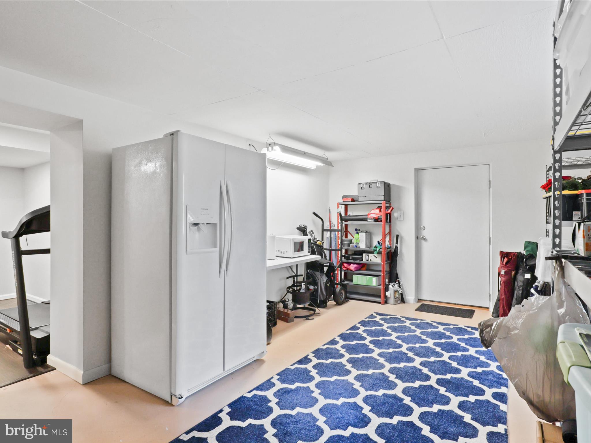 WEST SPRINGFIELD - Residential