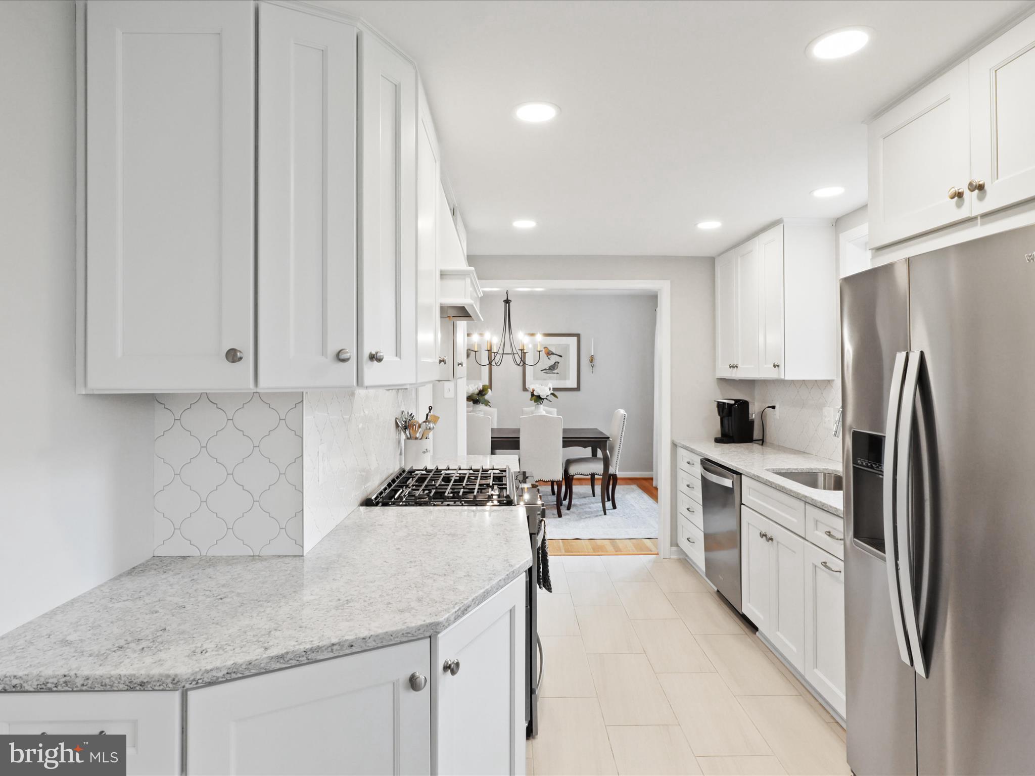 WEST SPRINGFIELD - Residential