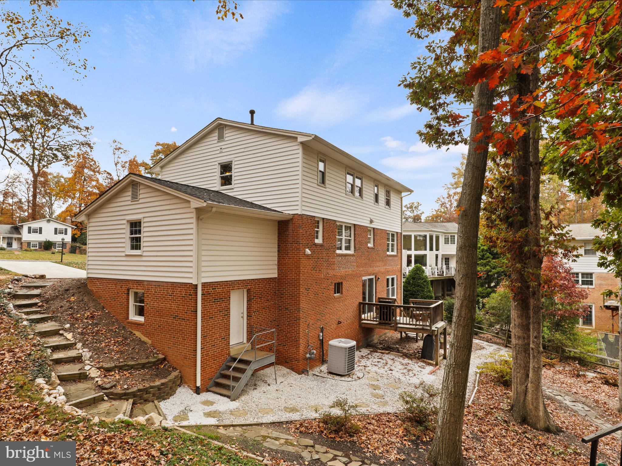 WEST SPRINGFIELD - Residential