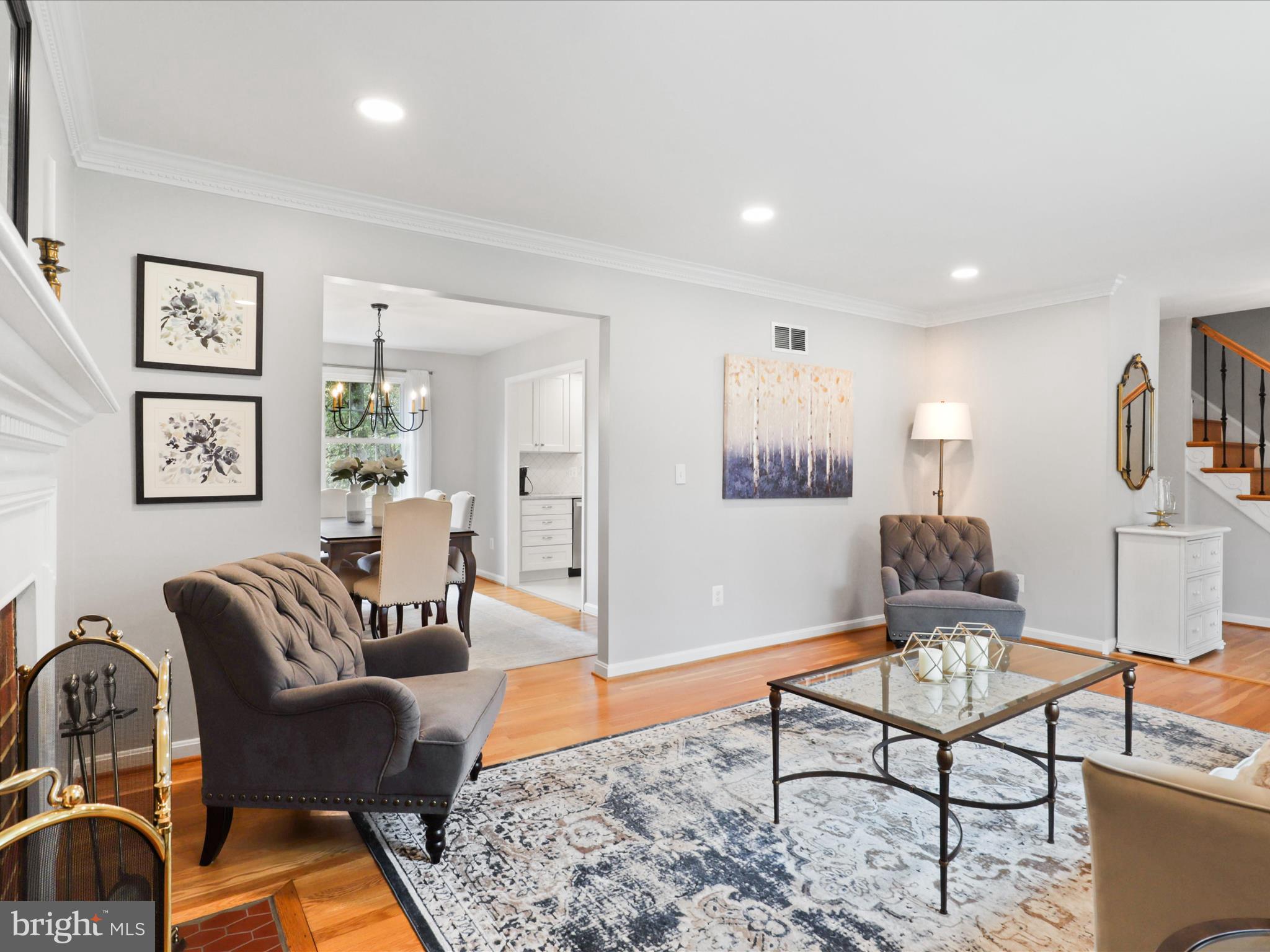 WEST SPRINGFIELD - Residential