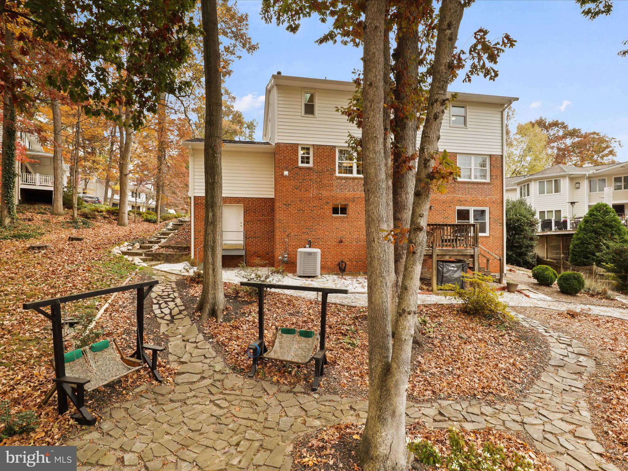 WEST SPRINGFIELD - Residential