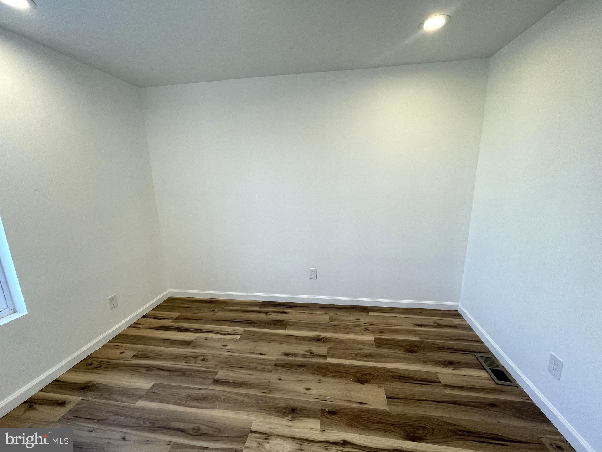 JUNIATA - Residential