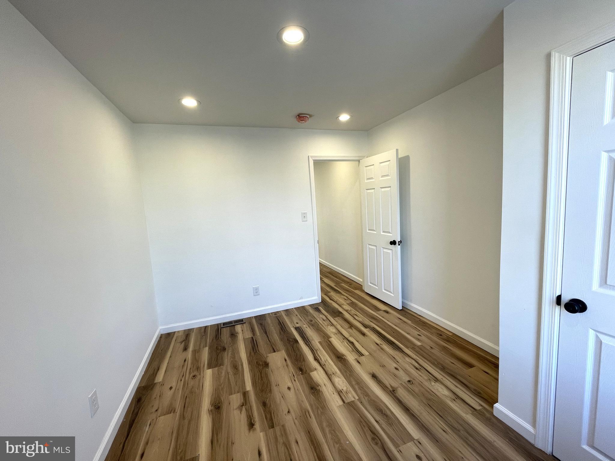 JUNIATA - Residential