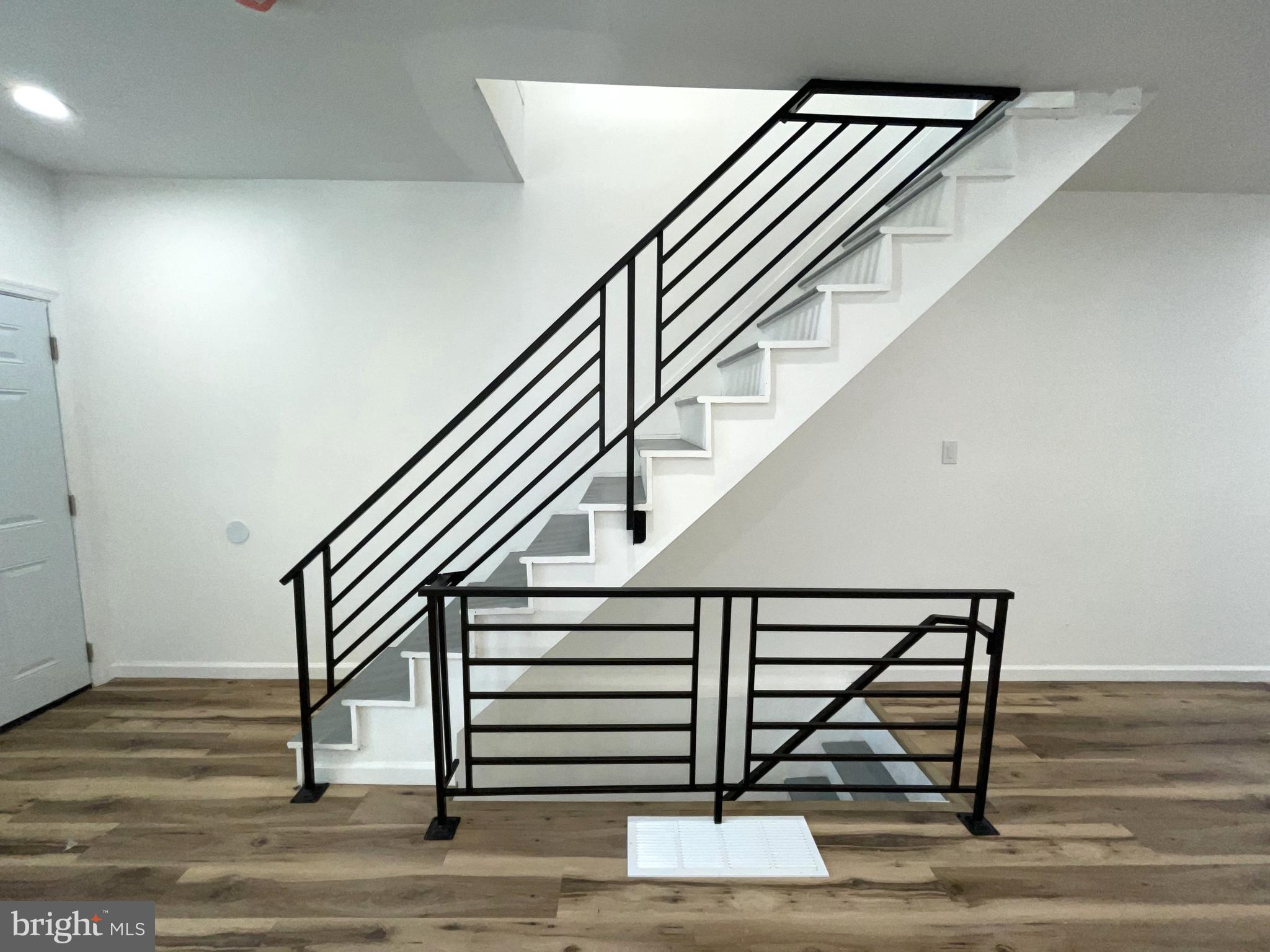 JUNIATA - Residential