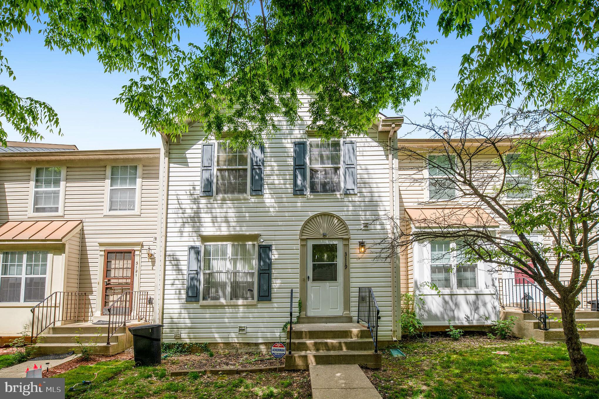 COLONY SQUARE - Residential