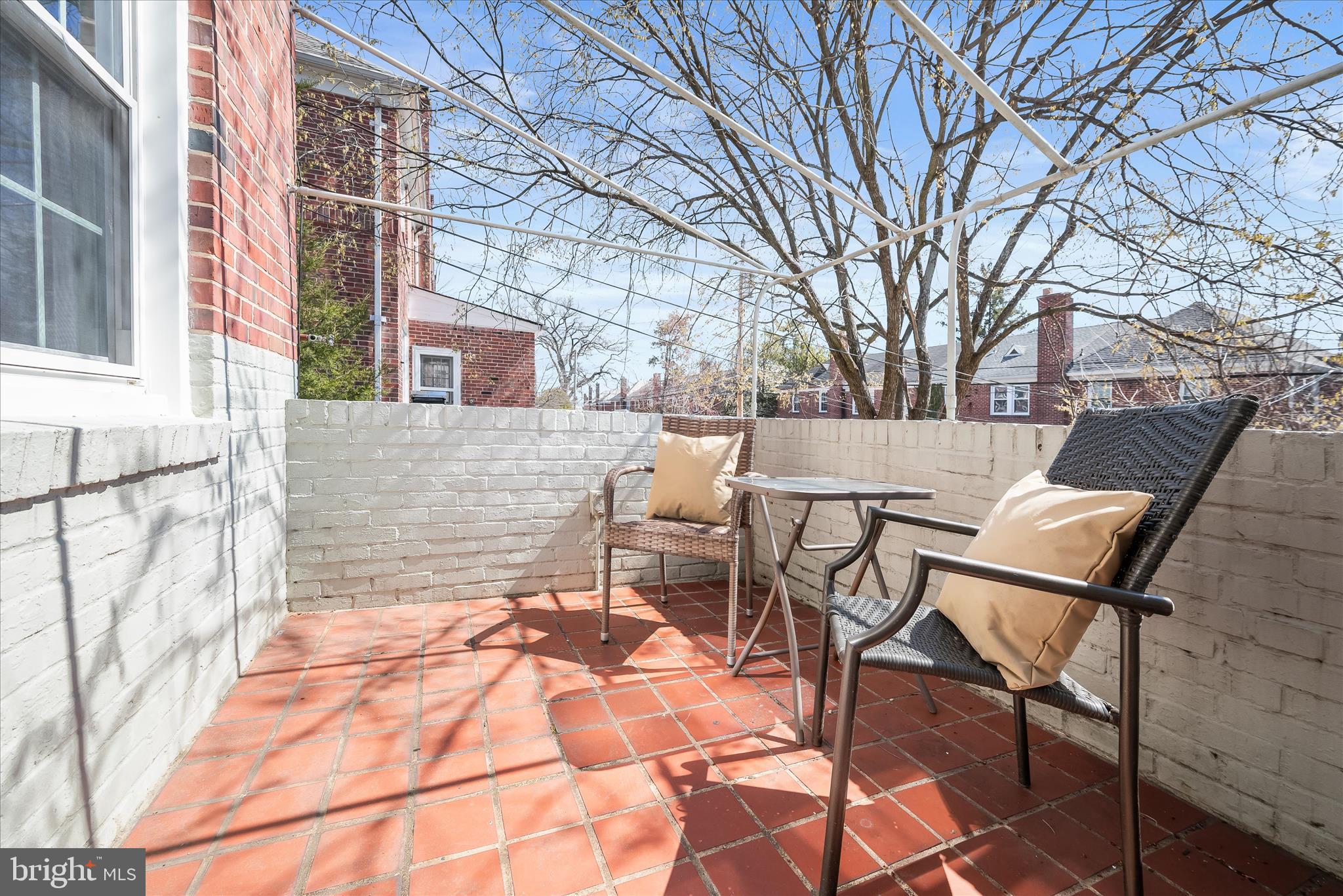 ORIGINAL NORTHWOOD - Residential