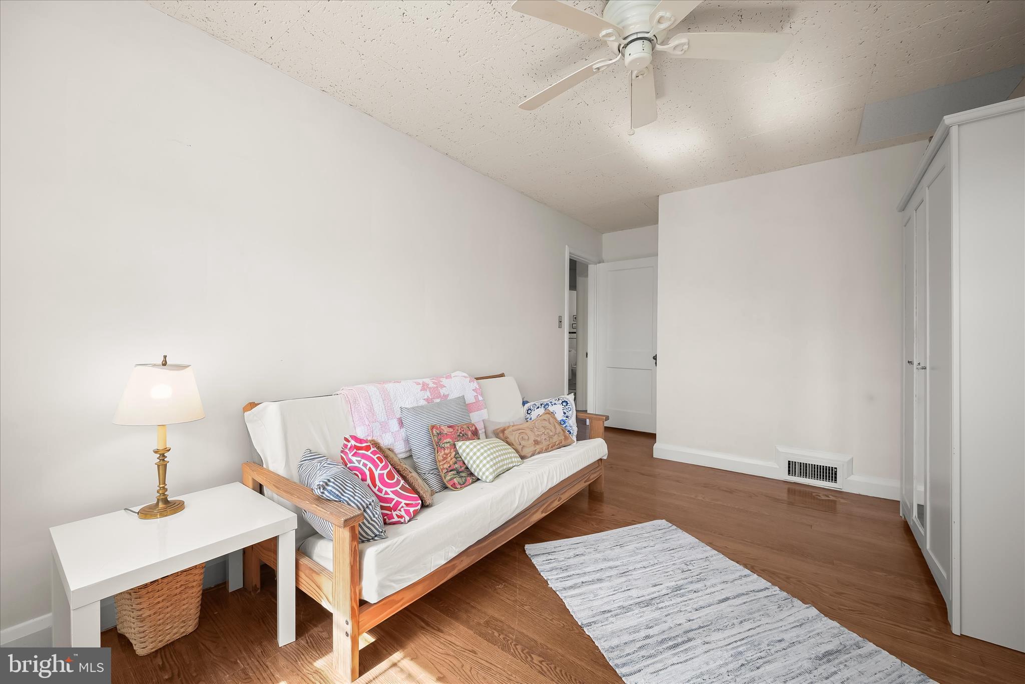 ORIGINAL NORTHWOOD - Residential